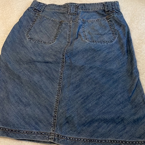 DKNY Jeans A Line Blue Denim Skirt Size 8 - Picture 4 of 8